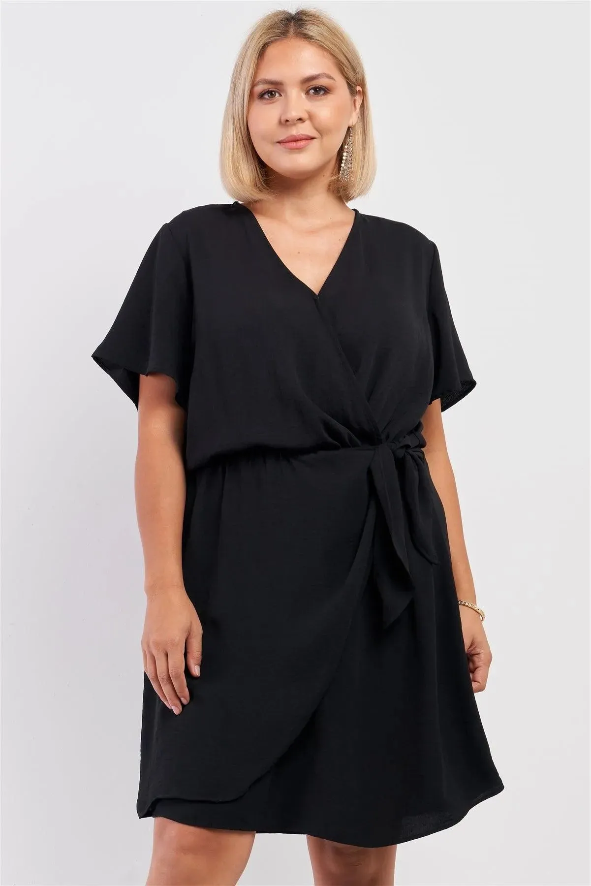 Junior Plus Black Wrap Front Self-Tie Waist Mini Dress /3-2-1