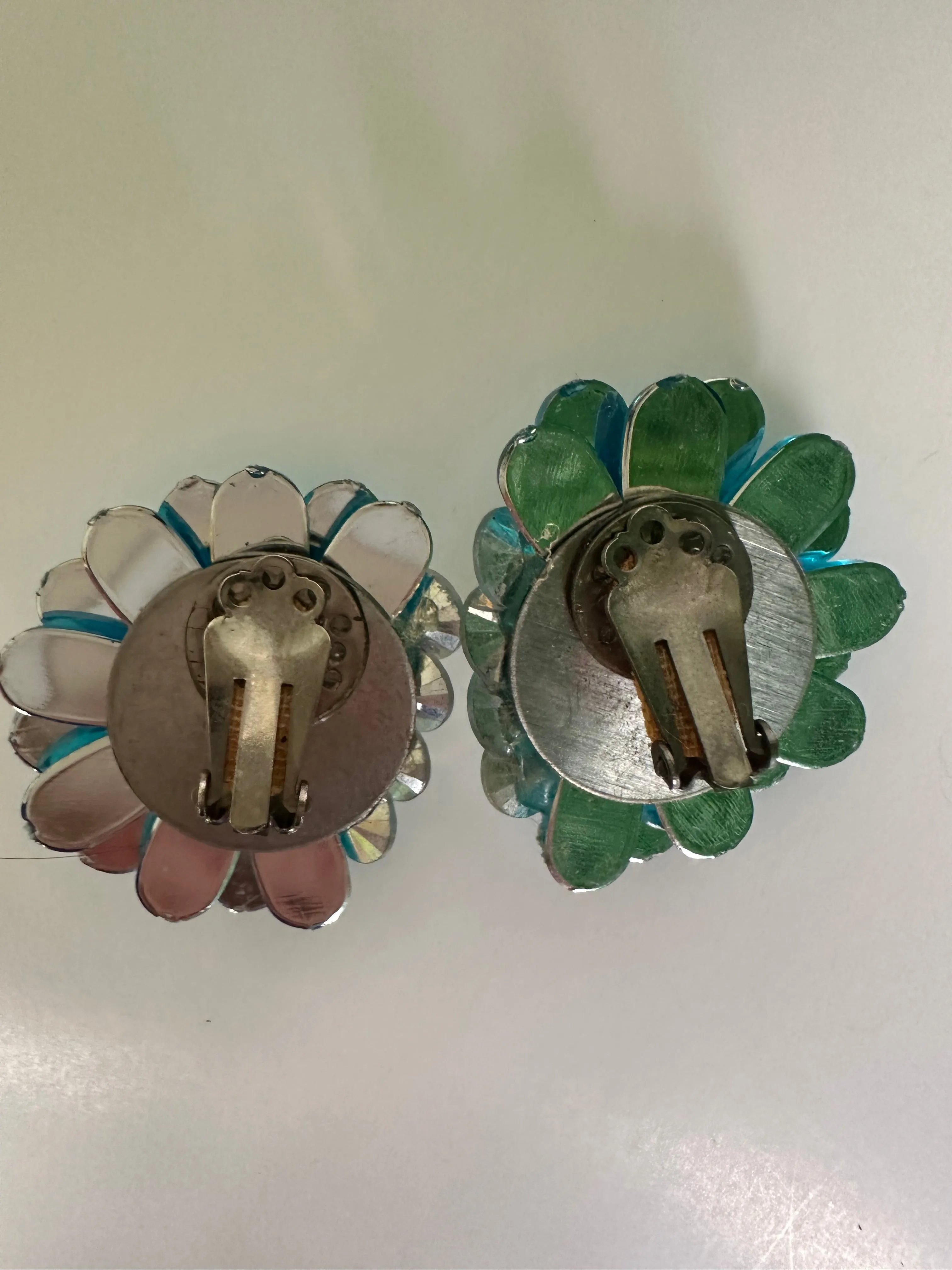 Vintage 80s Shell Sequins Crystal earrings set of 4